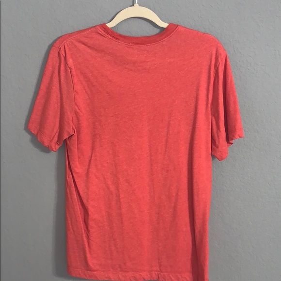 men nike shirt - Picture 3 of 3